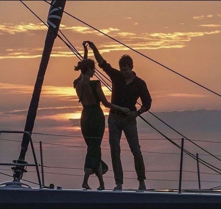 Do Our Parents’ Relationships Shape How We Love?